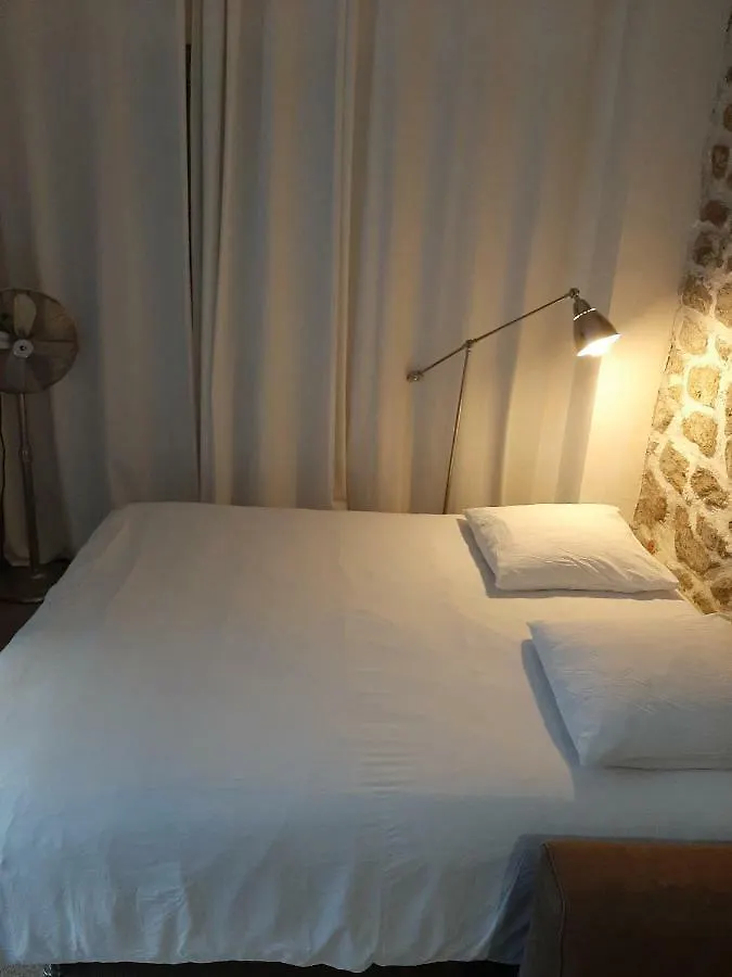 Гостевой дом Villa Des Iris Париж